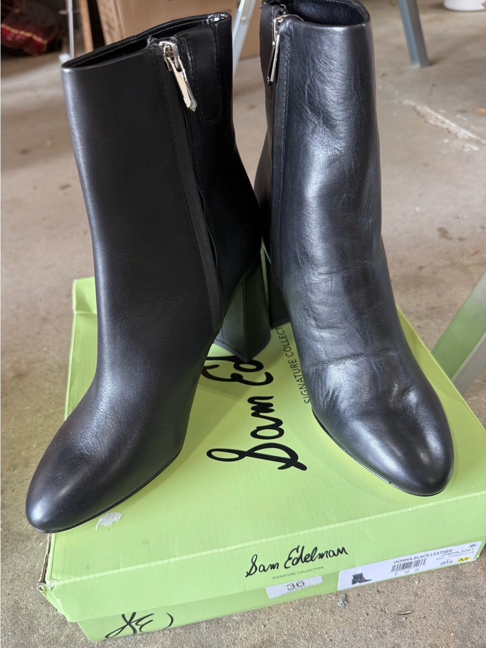 Sam Elderman Signature Collection Donna Bootie - Picture 9 of 10